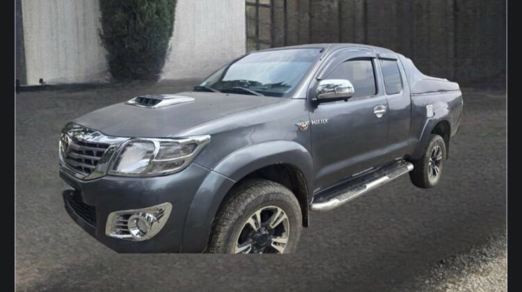 Toyota Hilux D-4D Extra Cab