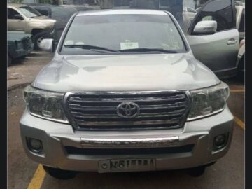 For Rent: Toyota Land Cruiser