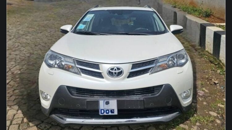 TOYOTA RAV4