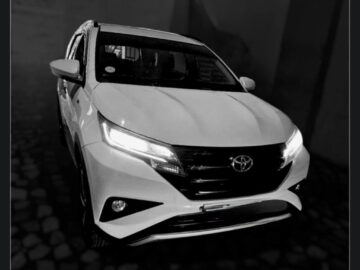 Toyota Rush (GR-S) SUV