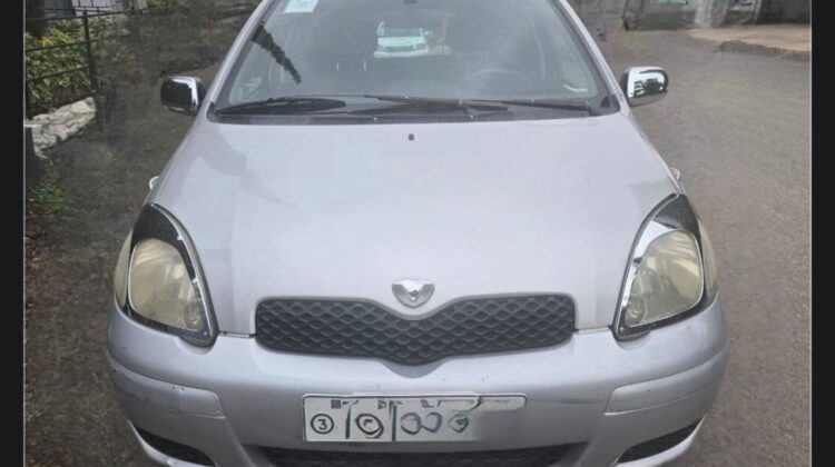 TOYOTA VITZ