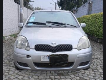 2002 Toyota Vitz