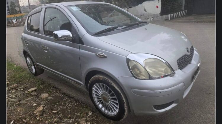 TOYOTA VITZ