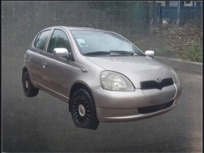 2001 Toyota Vitz for sale Ethiopia Champagne Metallic 5 door hatchback1