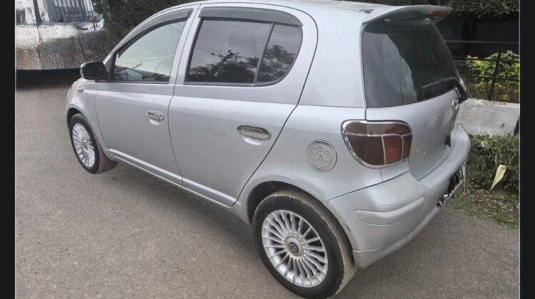 TOYOTA VITZ
