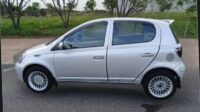 2004 TOYOTA VITZ