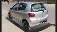 2000 TOYOTA VITZ