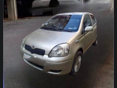 Image 1: toyota-vitz-for-sale-front-view