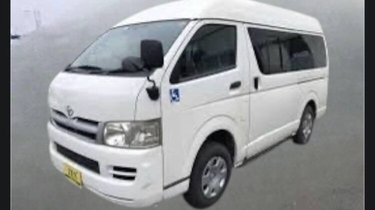 2007 Toyota HiAce (Bank)
