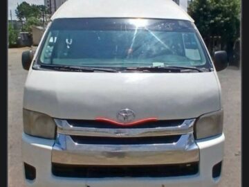 2007 Toyota HiAce (Bank)