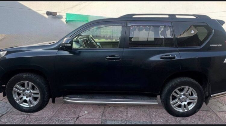 2013 Toyota Land Cruiser Prado