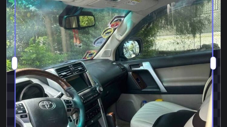 2013 Toyota Land Cruiser Prado