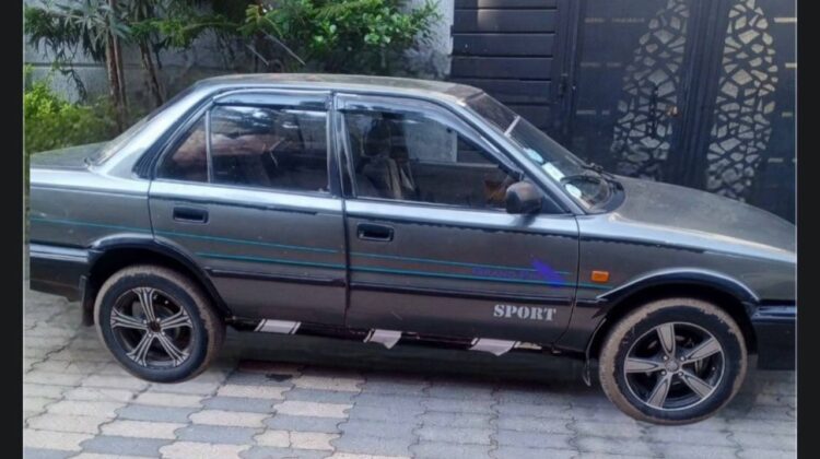 Toyota Corolla E90 (Woyane)