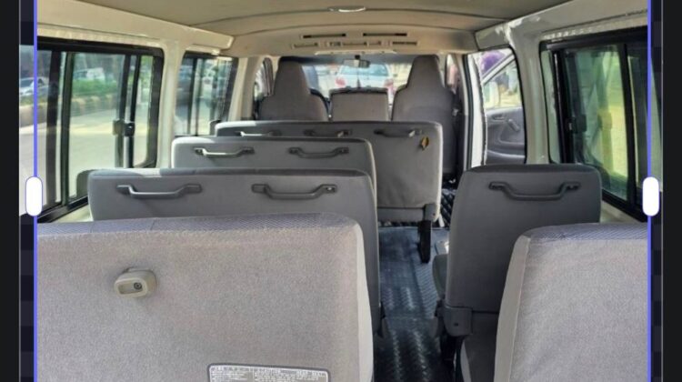 TOYOTA HIACE ABADULA – COMMUTER