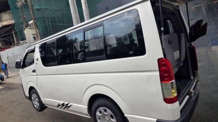 TOYOTA HIACE ABADULA – COMMUTER