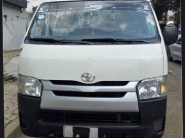 TOYOTA HIACE ABADULA – COMMUTER