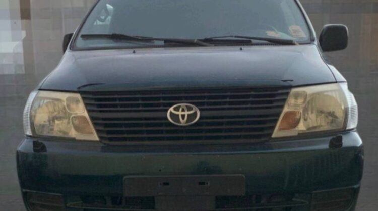 2008 Toyota HiAce Granvia Crew Van
