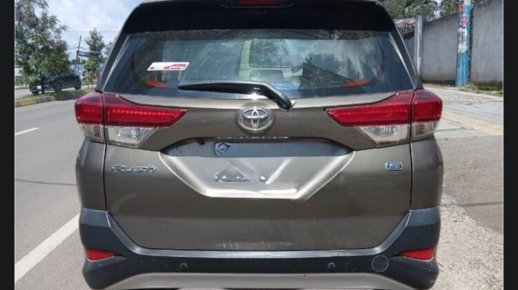 2022 Toyota Rush (S)