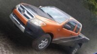 2006 TOYOTA HILUX EXTENDED CAB