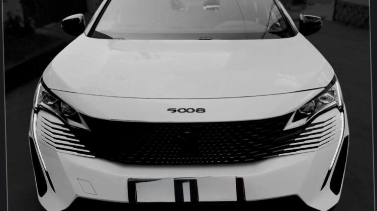 2021 PEUGEOT 5008 (Bank)