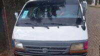 2004 TOYOTA HIACE 5L MINIBUS