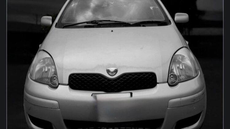 2004 TOYOTA VITZ (XP10 HATCHBACK)
