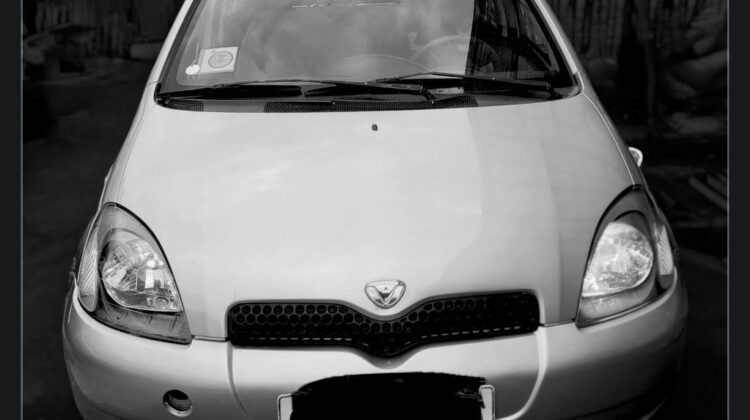 2001 TOYOTA VITZ HATCHBACK