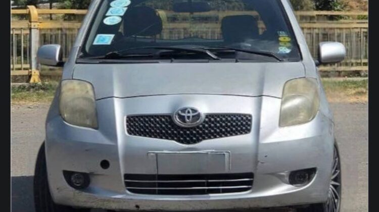TOYOTA VITZ / YARIS