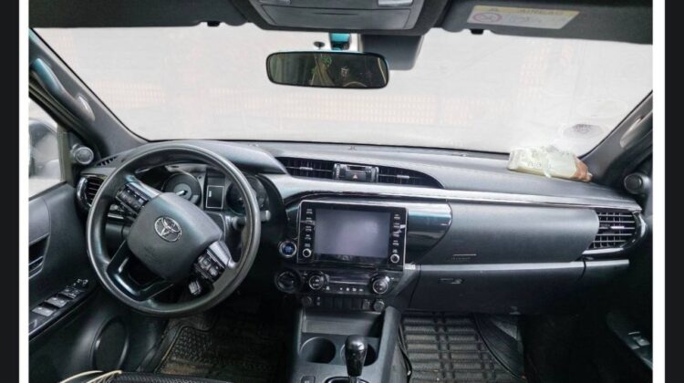 2021 Toyota Hilux Invincible / Adventure