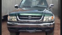 2004 TOYOTA HILUX EXTRA CAB