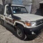 Toyota Land Cruiser (LC79) single-cab pickup truck