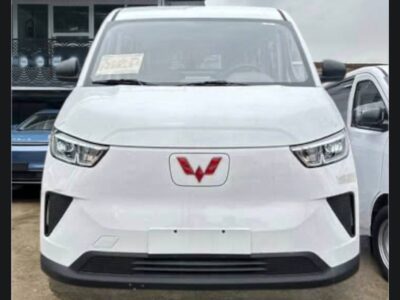 Image 6 (Wuling Hongguang MPV.jpg): Direct front view showcasing the Wuling electric van Addis Ababa gloss white body paint.