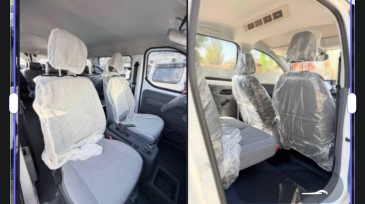 Wuling Yangguang EV Passenger Van