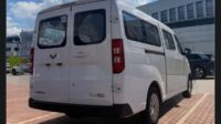 Wuling Yangguang EV Passenger Van